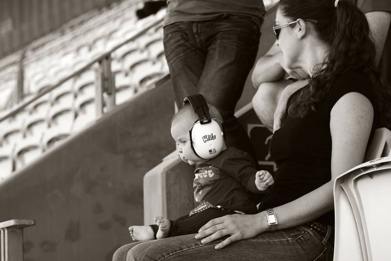Casque anti-bruit pour protéger l'audition de vos enfants, lors de vos loisirs, chez votre audioprothésiste à Lyon 2ème place Bellecour